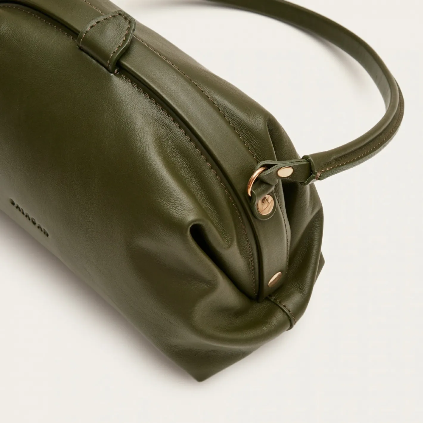 Balagan Hug Bag Torebka L, Ciemnozielony- Minitorebki