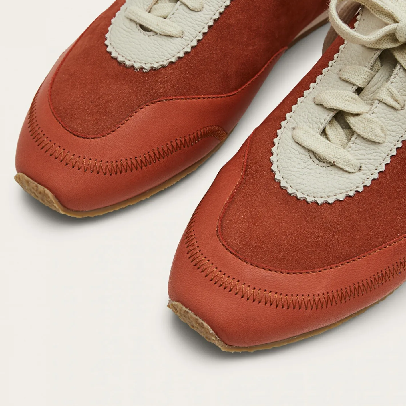 Balagan Ritza Sneakersy, Vintage Czerwony Nubuk- Sneakersy